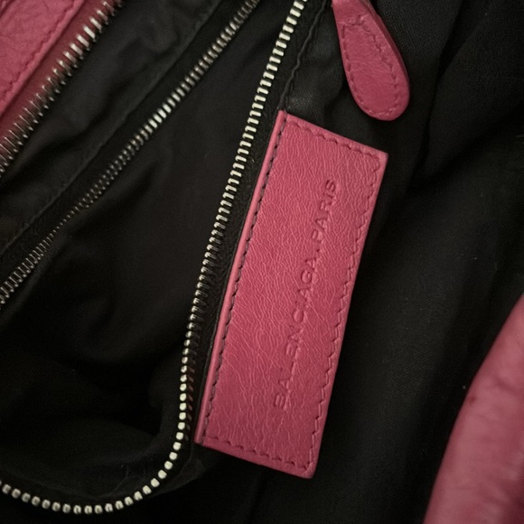 Balenciaga Pink covered hardware city bag - Picture 6 of 8